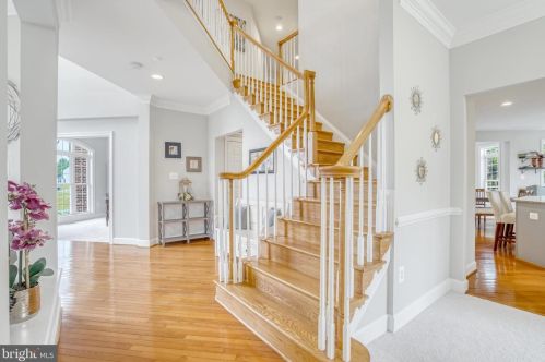 42104 Glynn Tarra Pl, Leesburg VA  20176-5478 exterior