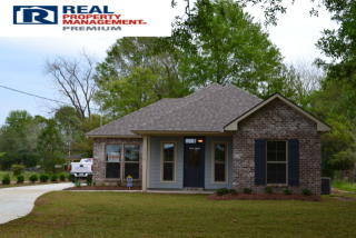 4836 Rollins Rd, Zachary LA  70791-3012 exterior