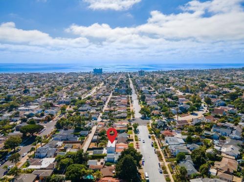 1533 Beryl St, San Diego CA  92109-2106 exterior