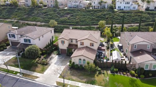 35595 Desert Rose Way, Lake Elsinore CA  92532-2905 exterior