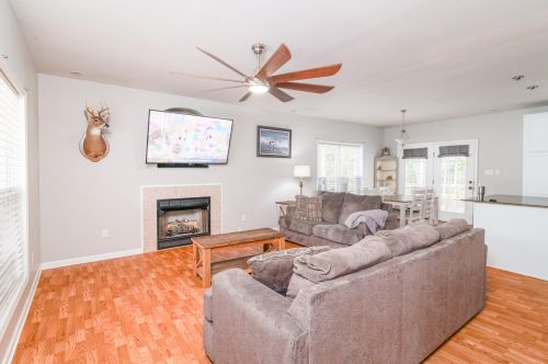 37 Magnolia Dr, Freeport FL  32439-3657 exterior