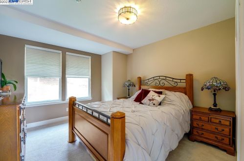 8765 Wild Iris Dr, Gilroy CA  95020-7935 exterior