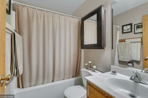 26 Willow Creek Dr, Saint Cloud MN  56387-1643 exterior