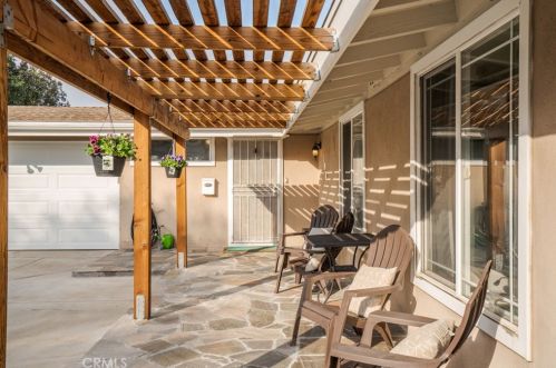 523 Devon Rd, Orange CA  92868-4148 exterior