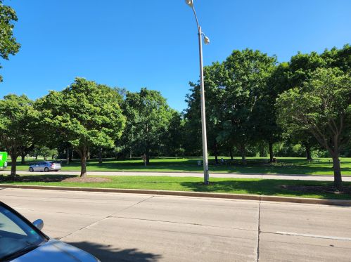 1720 Howard Ave, Milwaukee WI 53221-1043 exterior