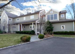 18 Spicer Rd, Westport, CT 06880-4429