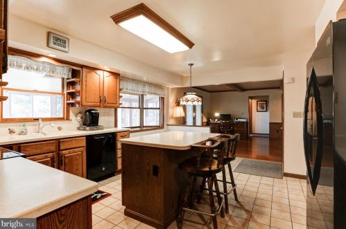 1210 Powderhorn Rd, Navy Sup Dpt, PA 17050-2000