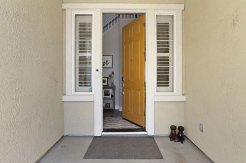 9389 Vintner Cir, Grayson CA  95363-8901 exterior