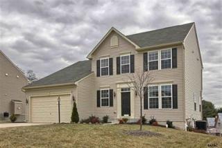 679 Sunglow Dr, Shrewsbury, PA 17361-3304