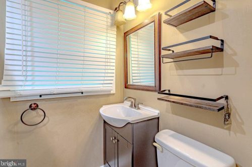 114 Eastbrook Ln, Willingboro NJ  08046-2225 exterior