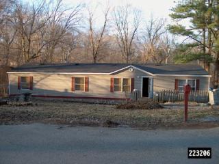919 Hilltop Ct, Clarksville, TN 37042-3210