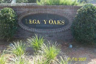 970 Legacy Oaks Dr, Pensacola, FL 32514-3319