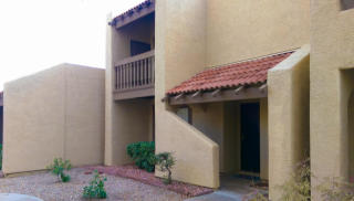 5804 Winchcomb Dr, Glendale, AZ 85306-4243