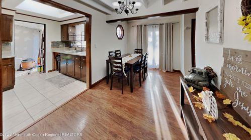 51 Birch Dr, Bricktown NJ 08723-6968 exterior