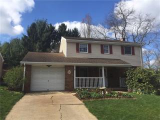 222 Crestvue Dr, Bridgeville, PA 15017-1922