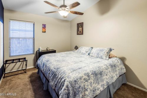 4220 Wahalla Ln, Glendale AZ  85308-2289 exterior