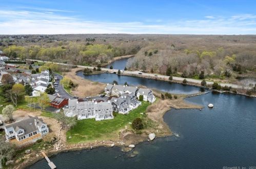 53 Cove Side Ln, Stonington, CT 06378-2903