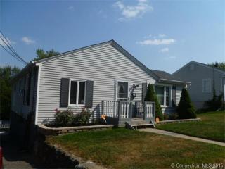 134 Chester Ave, Waterbury, CT 06704-1306