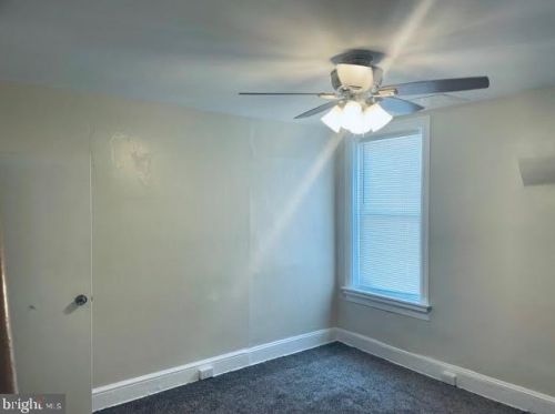 1331 Chestnut St, Wilmington, DE 19805-3960