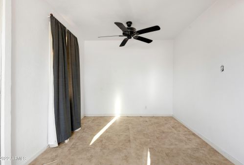 2515 10 St, Phoenix AZ 85020-5821 exterior