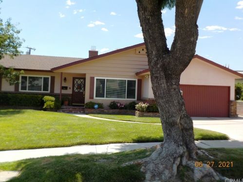 5270 Mountain View Ave, San Bernardino, CA 92407-3222