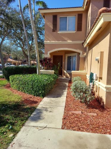 5301 Crossing Rocks Ct, West Palm Beach, FL 33407-1114