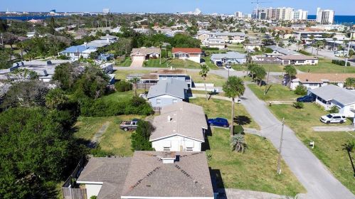 104 Claire Ter, Daytona Beach FL 32118-5114 exterior