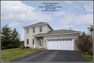 2001 Hunter Hill Ct, Hudson WI  54016-5820 exterior