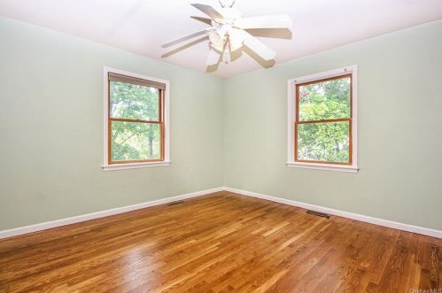 175 Ramona Ct, Yorktown Hgts NY  10598-3318 exterior