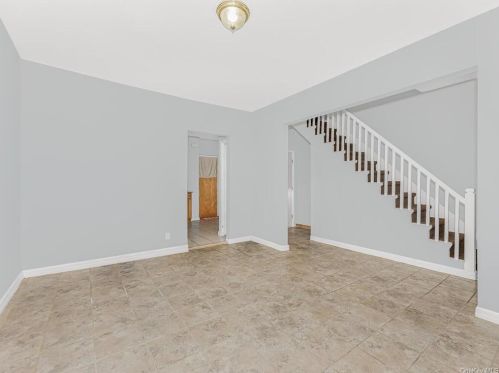 3241 Barker Ave, Bronx NY  10467-6301 exterior