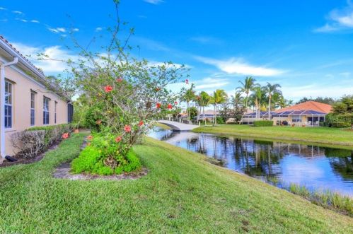 3132 Dominica Way, Naples FL 34119-1606 exterior