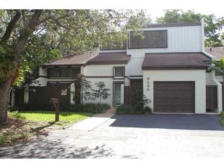8530 94th St, Miami, FL 33156-7309