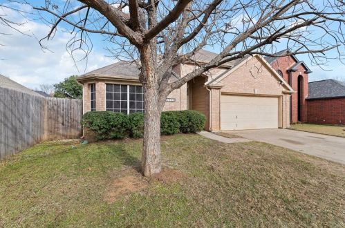 901 Vista Oaks Ct, Hickory Creek, TX 75065-2894