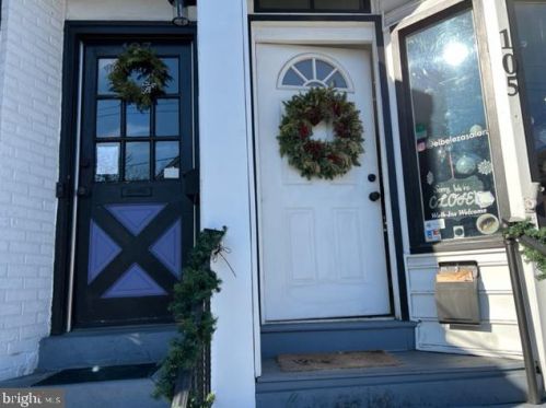105 Clements Bridge Rd, Barrington, NJ 08007-1803