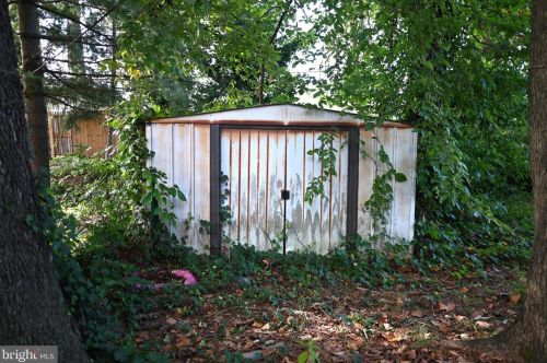 346 Andover Rd, Fairless Hills PA  19030-2231 exterior