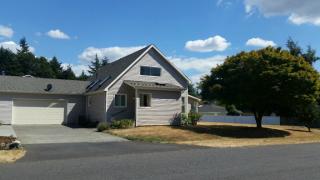 25324 38th Ave, Kent, WA 98032-5679