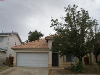 14706 Ann Dr, Victorville, CA 92394-6903