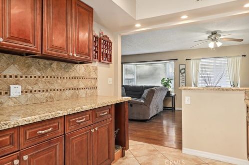 1056 Renwick Rd, Glendora CA  91740-5670 exterior