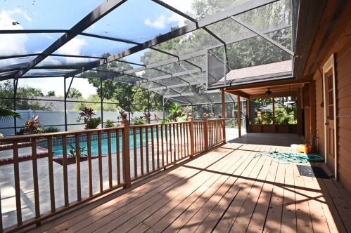 107 Frederick Ave, Lake Mary FL  32746-2811 exterior