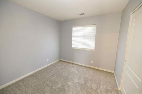4237 Ivory Ln, Turlock CA  95382-7430 exterior