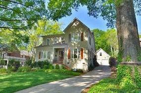 2706 Normandy Rd, Charlotte, NC 28209-1725