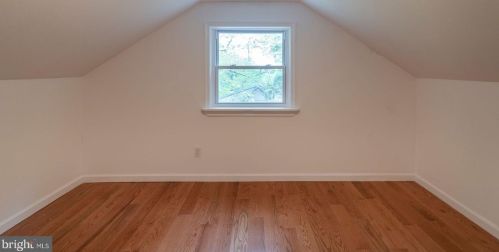 15 Cedar Hollow Rd, Paoli PA  19301-1739 exterior