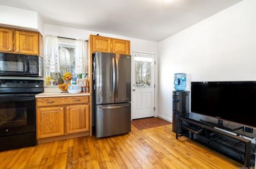 70 South St, Patterson NY  12563-3104 exterior