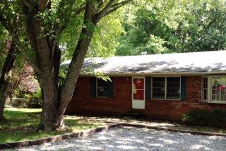 15 Clement Pl, Asheville NC  28805-1103 exterior