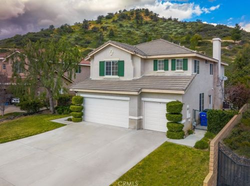 28829 Carnation Ct, Santa Clarita, CA 91384-4721