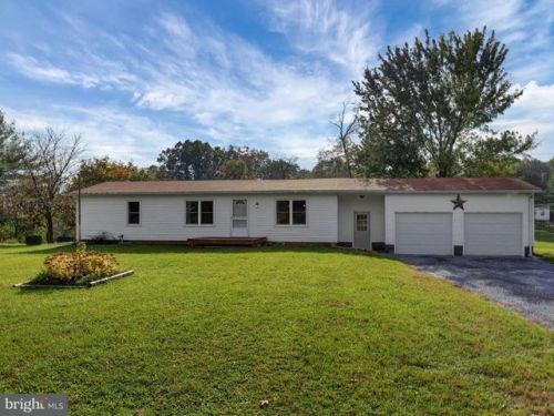 308 Shed Rd, North Newton, PA 17241-8758