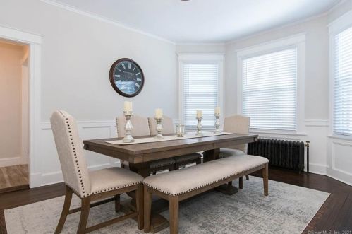 42 Merriman St, Bristol CT  06010-5042 exterior