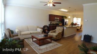 5501 Dolores Pl, Denton TX  76208-6001 exterior