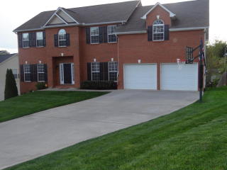 2925 Oakwood Hills Ln, Knoxville, TN 37931-4185