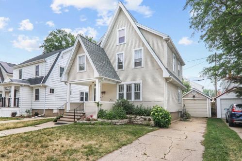 2013 Mifflin St, Madison, WI 53704-4730